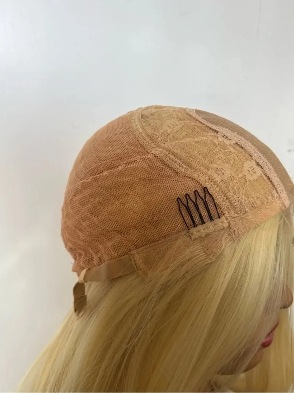 Long light Blonde Synthetic Lace Front Wig | Straight Middle Part